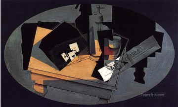 フアン・グリス Painting - トランプとサイフォン 1916年 フアン・グリ
